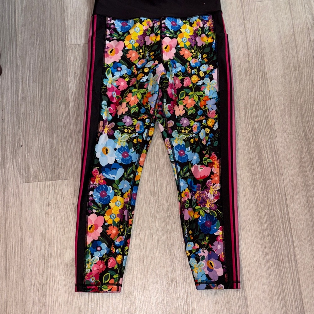 Johnny Was Black Floral Leggings